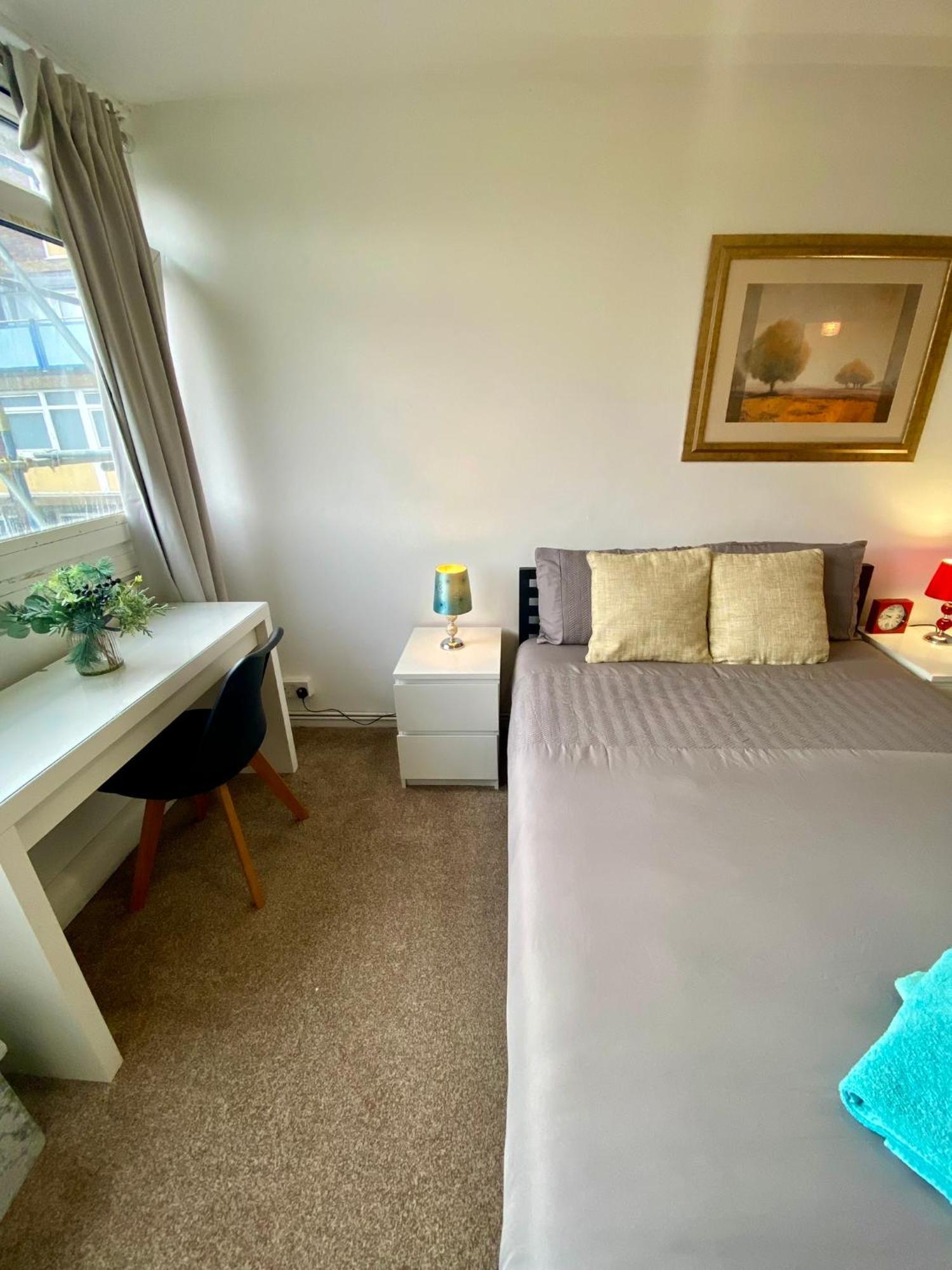 Cosy 3 Bed Apt, Old Truman Brewery! Brick Lane, London, E1 Exteriér fotografie
