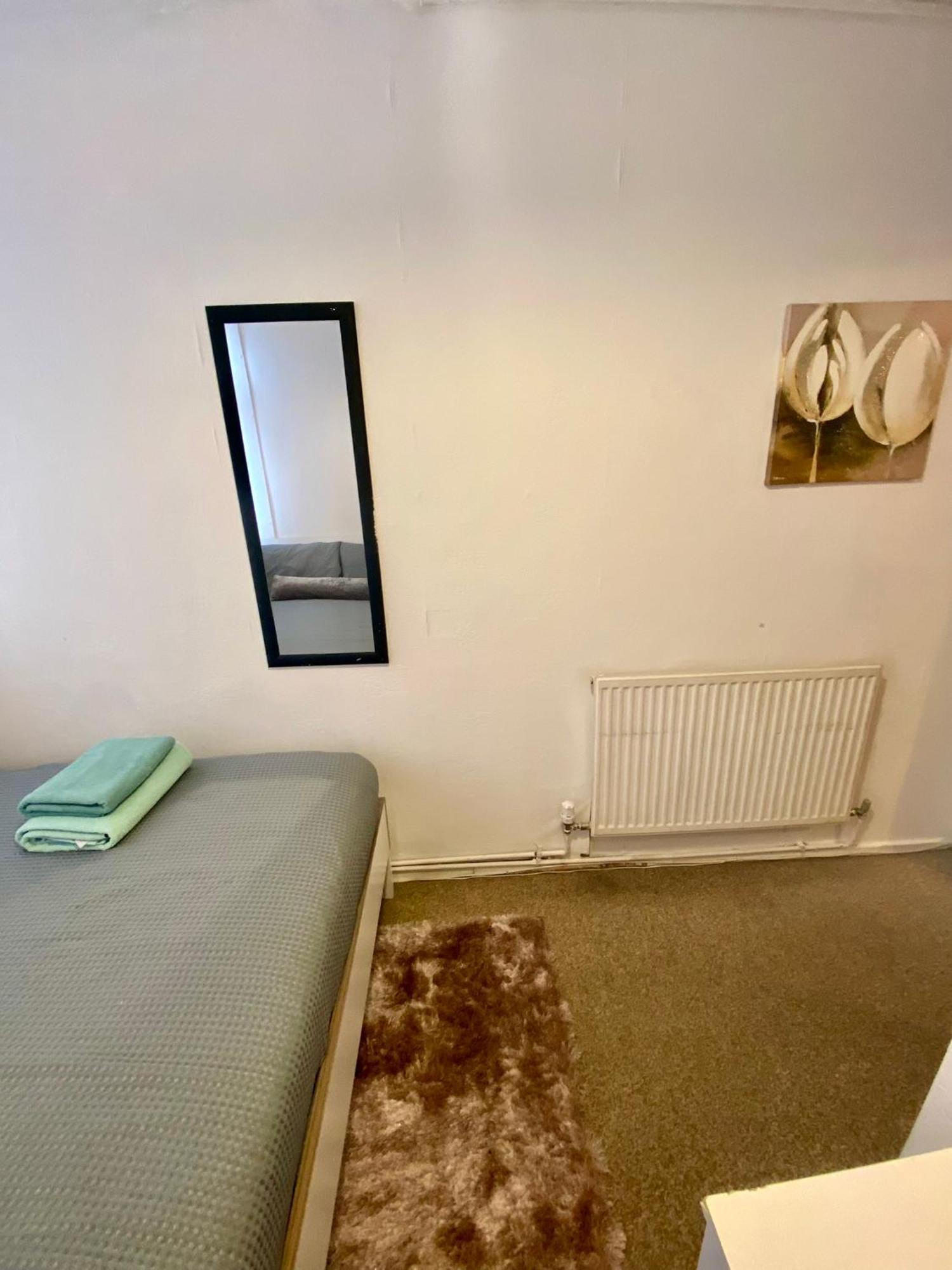 Cosy 3 Bed Apt, Old Truman Brewery! Brick Lane, London, E1 Exteriér fotografie